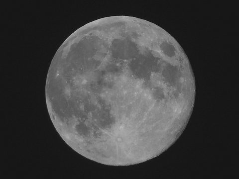 moon_120802_05m.jpg